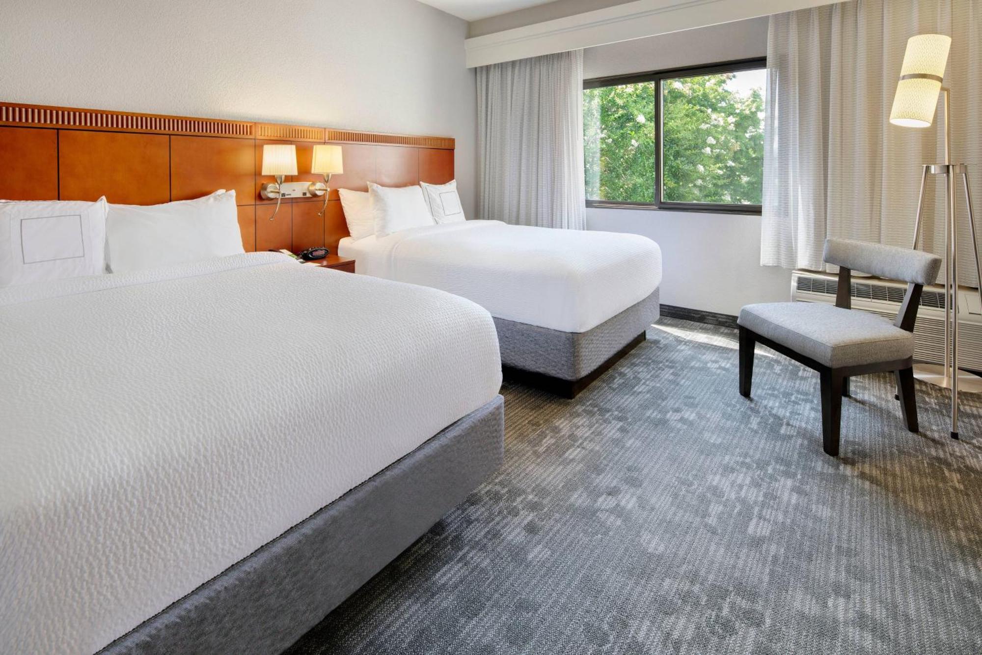 Courtyard Atlanta Norcross/Peachtree Corners Exterior foto