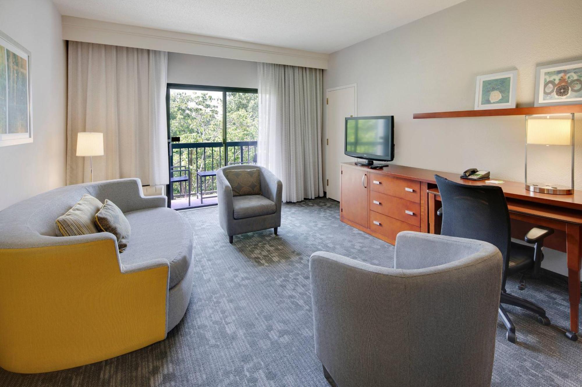 Courtyard Atlanta Norcross/Peachtree Corners Exterior foto