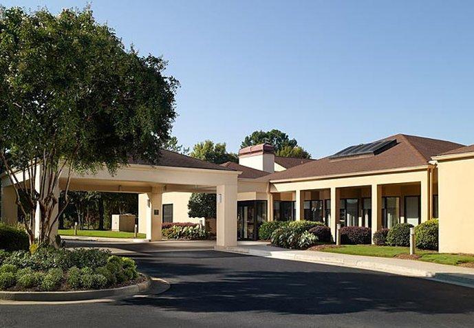 Courtyard Atlanta Norcross/Peachtree Corners Exterior foto