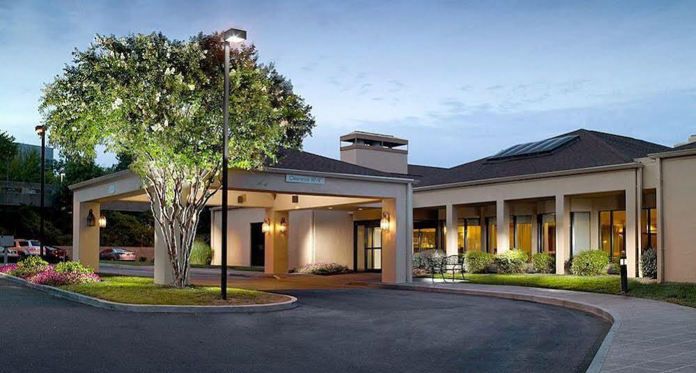 Courtyard Atlanta Norcross/Peachtree Corners Exterior foto